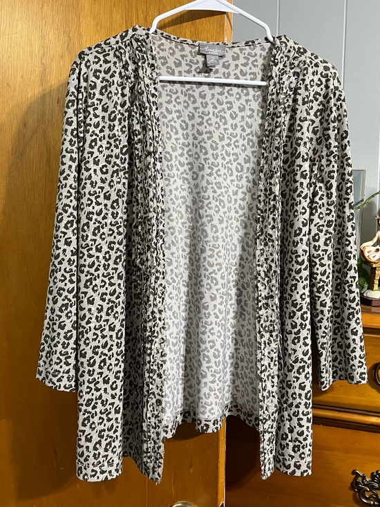Chico's Sweaters - Chico’s Travelers Size 2 Leopard Print Open-front Cardigan with Ruffled Trim